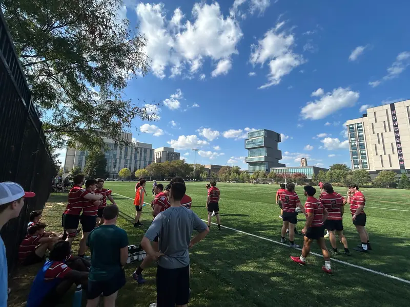 Loyola U Chicago fall sideline photo 7